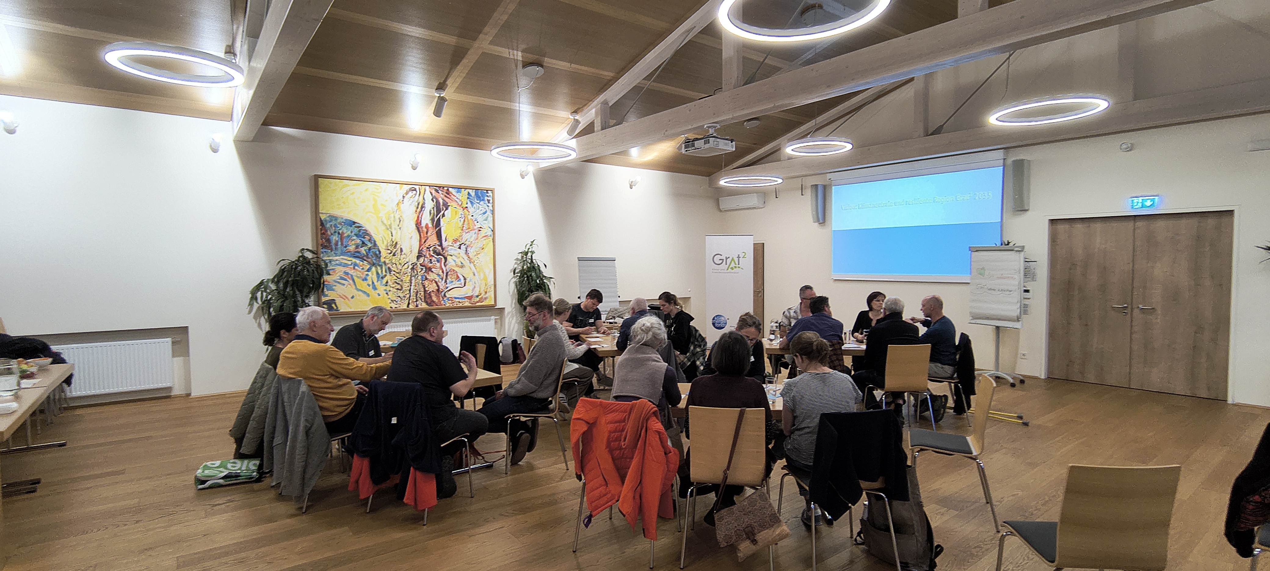Teilnehmer:innen bei einer der beiden Mitmachkonferenz.